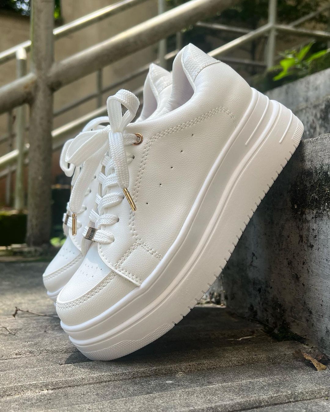 Tenis cheap rihanna branco